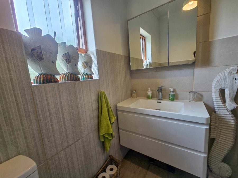 3 Bedroom Property for Sale in Stilbaai Wes Western Cape